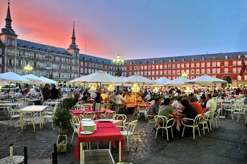 เที่ยวสเปน, 5 สถานที่ท่องเที่ยวยอดฮิตในสเปน ฉบับ 2023