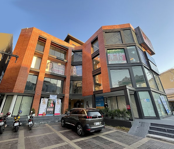 Chiangmai International Dental Center CDCI Dental Clinic